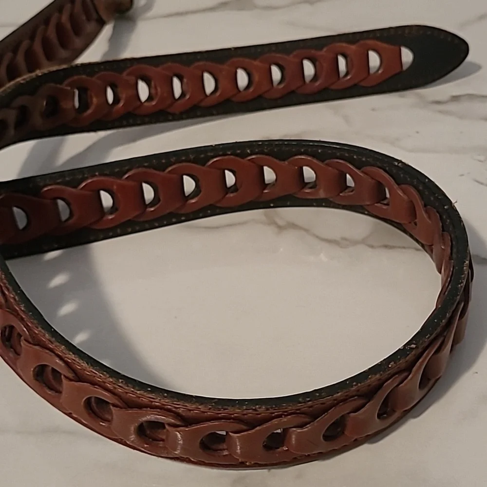 Men's 46 Brown Leather Open Loop Belt Casual Neutral Preppy Quality